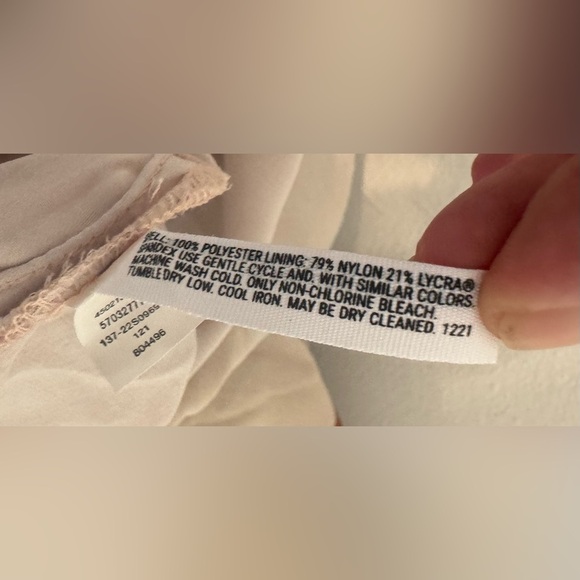 Soma Crinkle Satin Maxi Bra Dress Sunset Colors Vacation Flowy NWT Medium - Picture 9 of 11